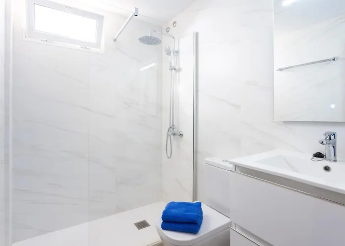 Home2book Duplex Pool & Terrace Apartamento