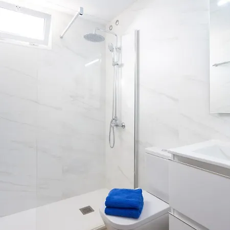 Home2book Duplex Pool & Terrace Апартаменты