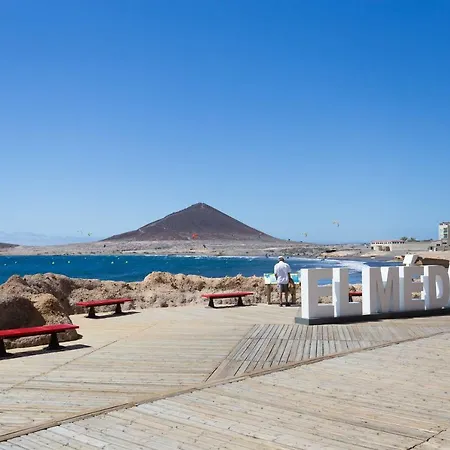 아파트 Home2book Duplex Pool & Terrace 엘메다노